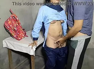 i finally lost my virginity as indian schoolgirl fucking boyfriend for first time ever