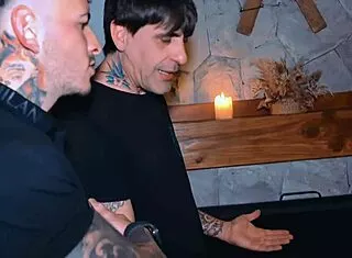 we called swinger friends over intense 4some swap cum everywhere 😍🔥💦