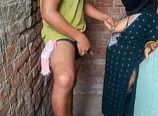 Young Indian Muslim Girl's College Party Deepthroat Fantasy