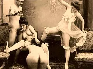 mommy's hairy vintage pussy craves your cock 😈🍆