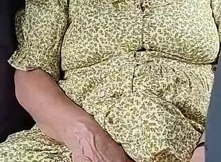 omg my dirty slut wanks hard in car...