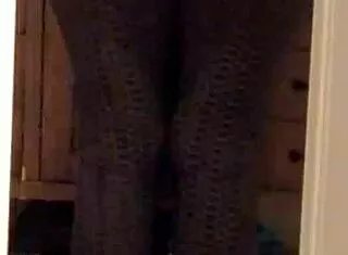 Voyeur Milf Wife Shakes Big Ass in Tight Leggings