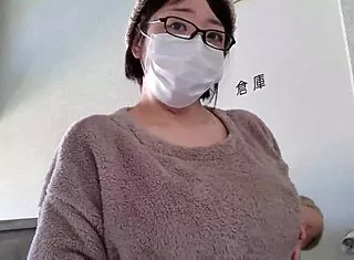 A Married Woman Masturbates Outdoors Full Video