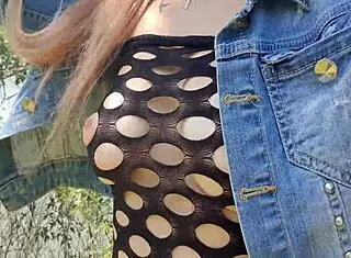 Blonde Teen 18+ Spreads Wet Pussy Wide in Extreme Outdoor Exposure