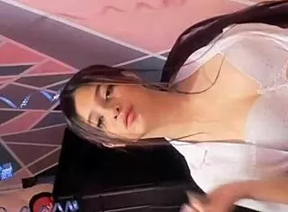 colombian college girl rocks huge dildo on bed flashing natural tits