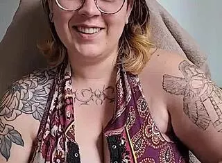 hey come feel my huge puffy nipples and saggy natural tits up close