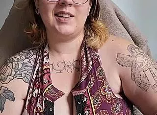 hey come feel my huge puffy nipples and saggy natural tits up close