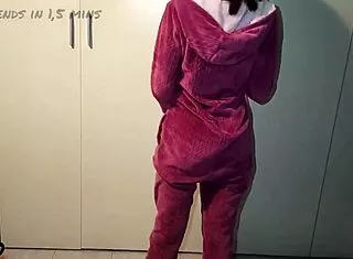 purple pajamas girl swallows cum deep after hot suck tease