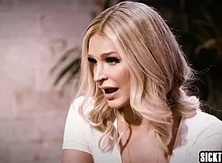 Hot Big Tits Boss Elle Seduced By Blonde Lesbian Teen Emma Hix