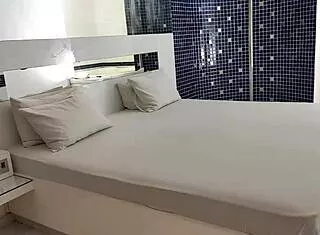 hey redhead, picked you up for street blowjob and ass fuck!