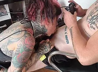 Safada rabuda interrupts game so i bareback pound her huge wet ass raw