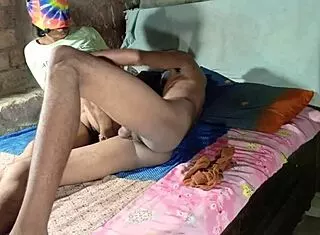 uhh desi gf n me gettin romantic in village... full hindi vid wit ass shakin!