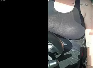 Stepmom's First Day as App Driver Sparks Curiosity