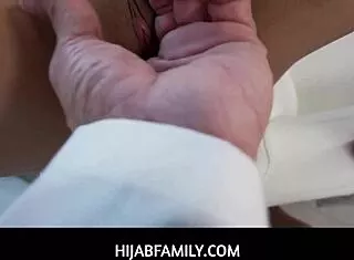 horny hijab babe ozzy sparx deepthroats monster cock