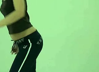 oh god this cutest babe's legs spread wide just for you babe