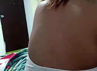 Colombian Pregnant Wife Hates Hubby Cock During Manicure