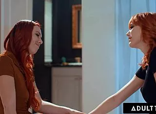 Aidra Fox lures Kenna James into passionate lesbian scissoring with Italian subs