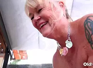 Hey busty mature ladies, strip poolside and lick each other?