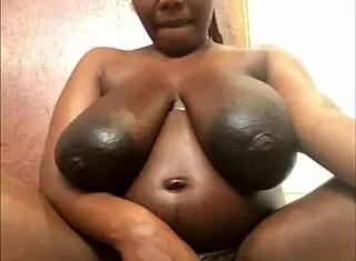 wanna spread this pregnant ebony pussy wide open