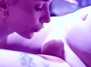 Perfect Latina Barefoot Pussy Lick And Toe Suck Fest