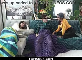 Stepsibs Race to Cum First!