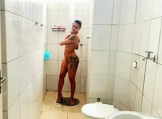 jerk off guided tour of new apartment shower pt4!