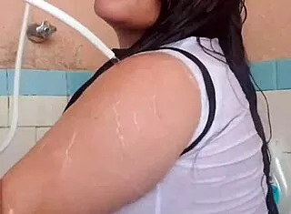 ele ama ver meu braço molhado né parte 2 bath time tease