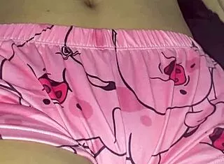daddy, wanna peel off my innocent teen pijama? 😏