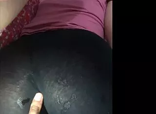 con mi vecina en leggings de yoga cuando su vato se va 😏