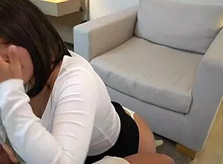 A big ass psychologist continues intense sex therapy session part two