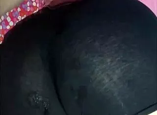 con mi vecina en leggings de yoga cuando su vato se va 😏