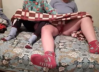 wanna mutual masturbate under covers while parents watch movie?