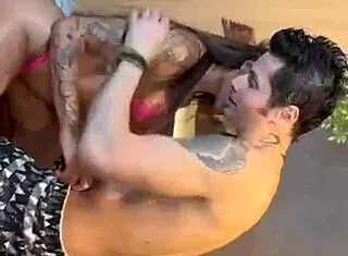 gata entediada begging her boy to make her squirt hard!!