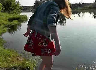 omg this cute brunette teen flashes her hairy pussy and ass outside on wild beach no panties... so hot!!