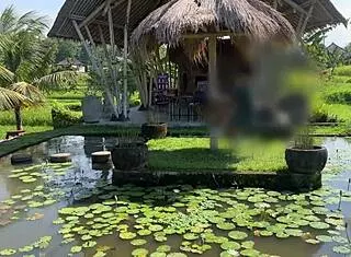 i walk public cafe cumfaced eating sperm pasta 😋💦