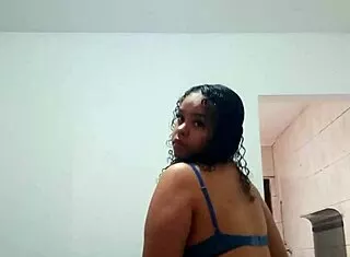 Damn this chubby latina pornstar dances funk shaking big ass tits 😍 licking fat pussy pov! 🔥