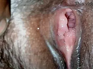 Desi bhabhi's wet pussy and big ass railed hard by boyfriend in village!