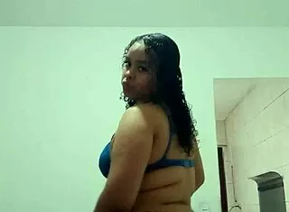 Damn this chubby latina pornstar dances funk shaking big ass tits 😍 licking fat pussy pov! 🔥