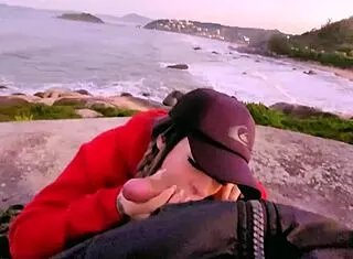 Blonde babe deepthroats monster cock for public beach cumshot