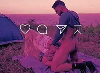 Blonde babe deepthroats monster cock for public beach cumshot