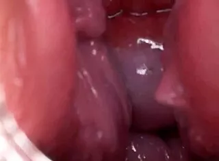 Hot shaved slut fingers wet pussy squirting hardcore homemade 😈