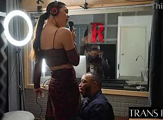 i crave pretty shemale daisy taylor's sexy cock