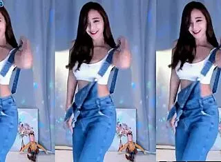 cute korean big tits bounce sexy boobs dance
