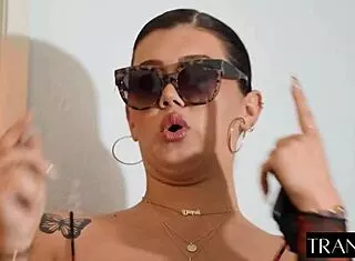 i crave pretty shemale daisy taylor's sexy cock