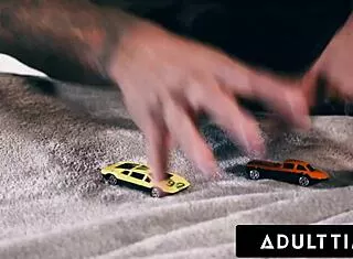 charlotte sartre's goth squirting tragedy fuck explodes