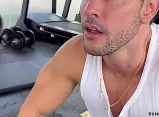 insane bubble butt latina shakes it at gym 💦🍑😍
