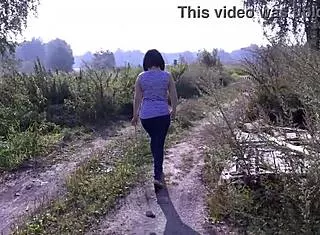 Amateur milf unleashes powerful hairy pussy piss stream outdoors publicly