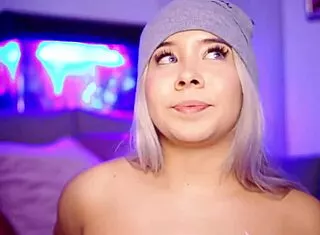 Valentina University Coed Sucks Cocks Like Pro in Medellín Webcam