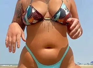 found this muscled guy at beach... he rubbed lotion on my swollen pussy lips 😏🏖️