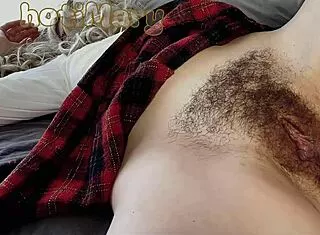 watch stepson creampie my hairy wet pussy closeup!
